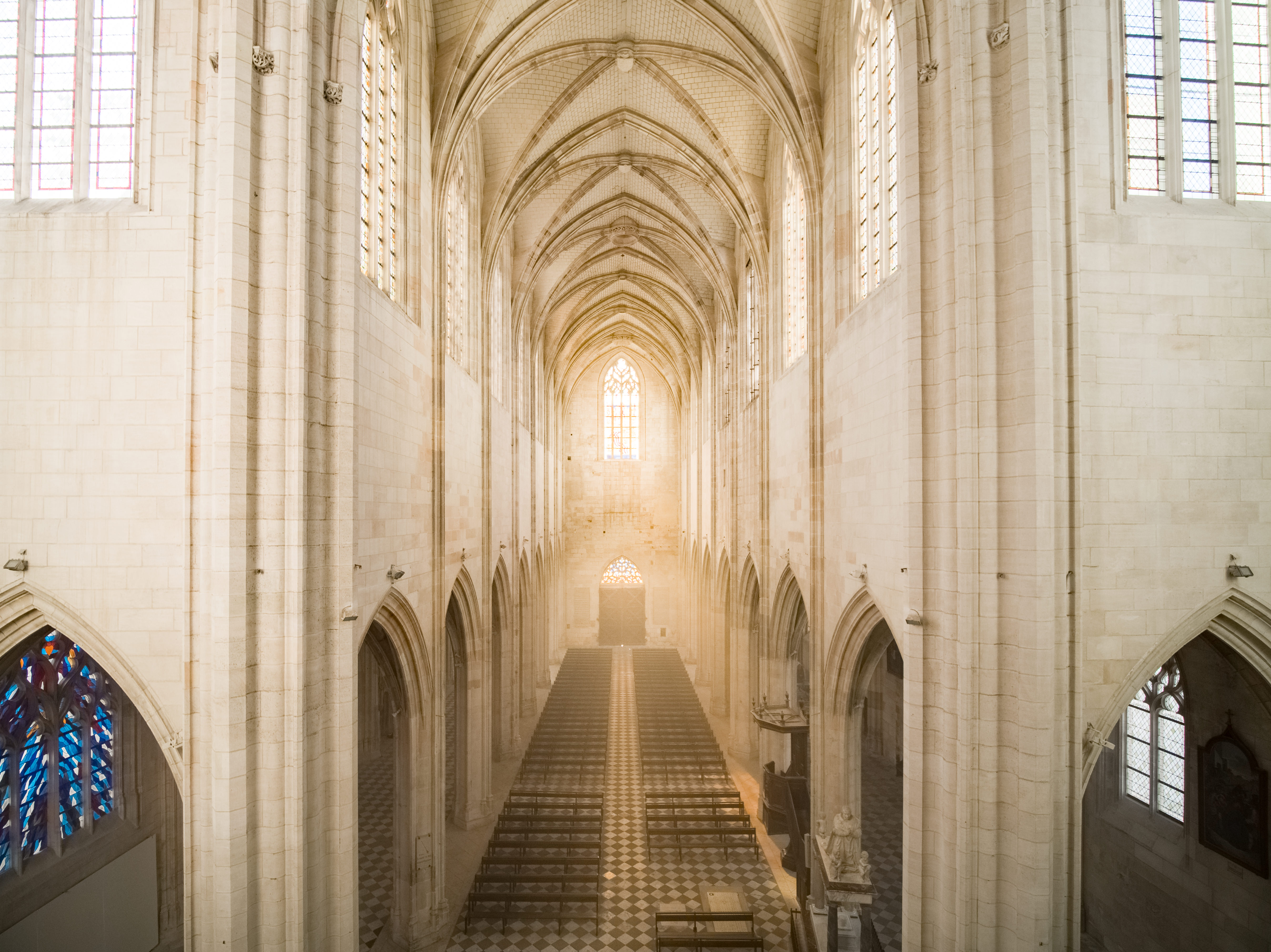Visite flash de la Basilique Notre-Dame de Cléry