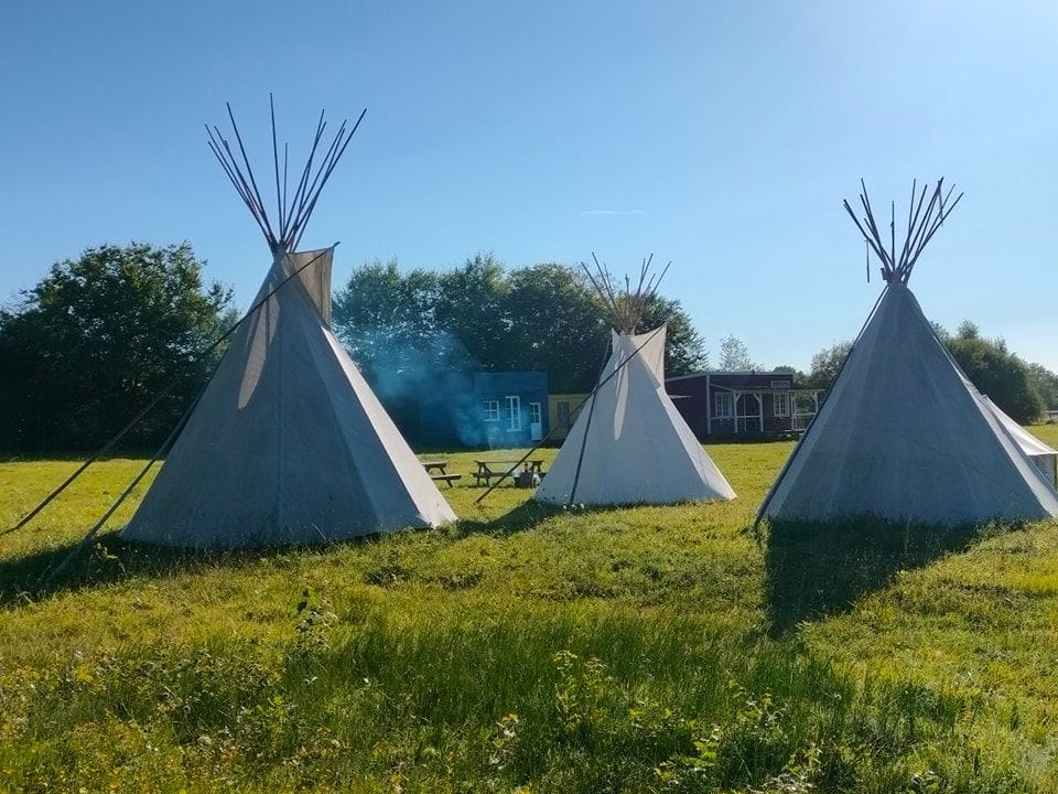 Village Western "Bell  Fourche City"