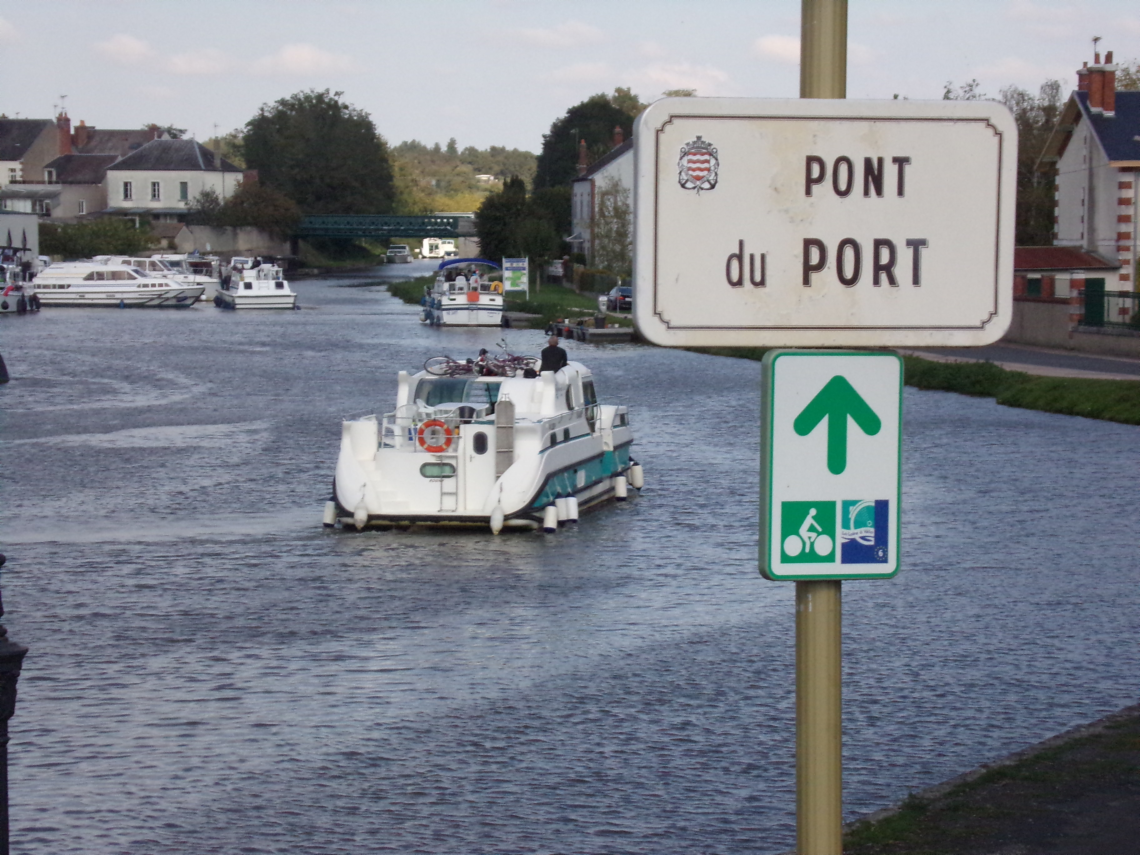 Canal latéral à la Loire©