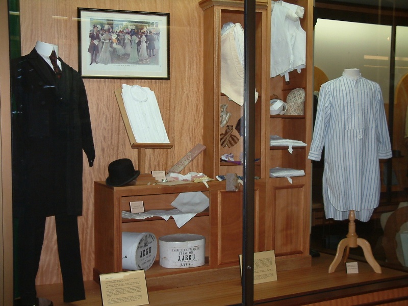 Musée de la chemiserie et de l'élégance masculine et son jardin textile, Argenton-sur-Creuse - photo 7