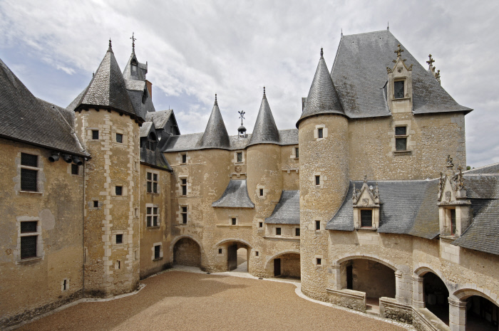 Château de Fougères-sur-Bièvre©