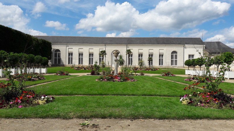 Château de Châteauneuf-sur-Loire, Châteauneuf-sur-Loire