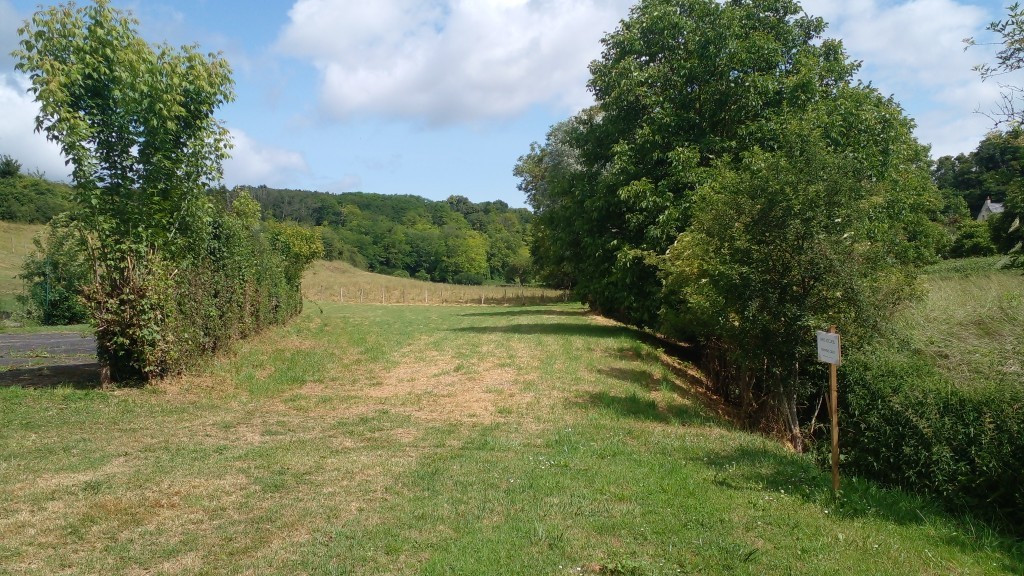 Aire de stationnement - Troo