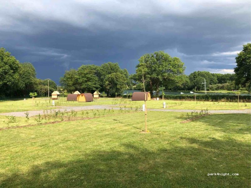 Camping de la base de loisirs de Ligny