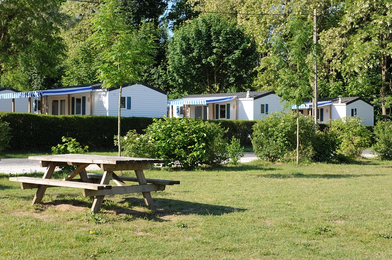 Camping La Poterie  France Centre-Val de Loire Indre-et-Loire Mosnes 37530