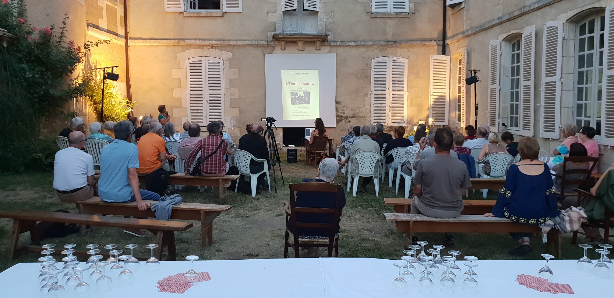 Conférence "écoutez-voir",