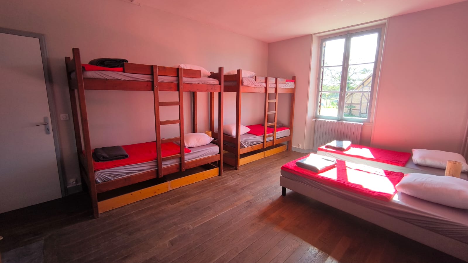 La Maison du Garde - Gîte de séjour, Ménestreau-en-Villette - photo 4