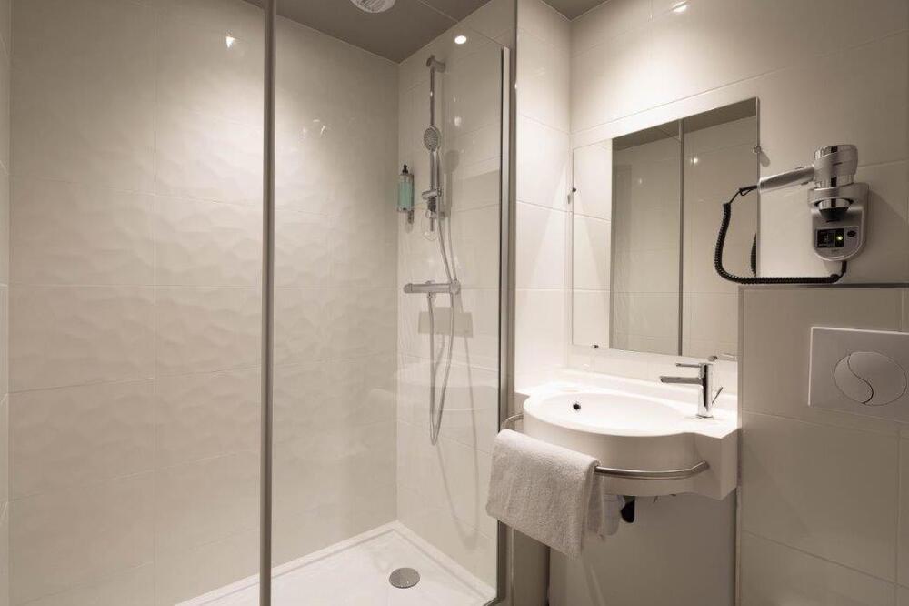 Break Hôtel, Vierzon - photo 2