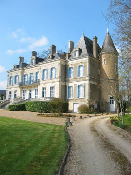Année Dauvergne : le Château de la Vallée Bleue Image de couverture