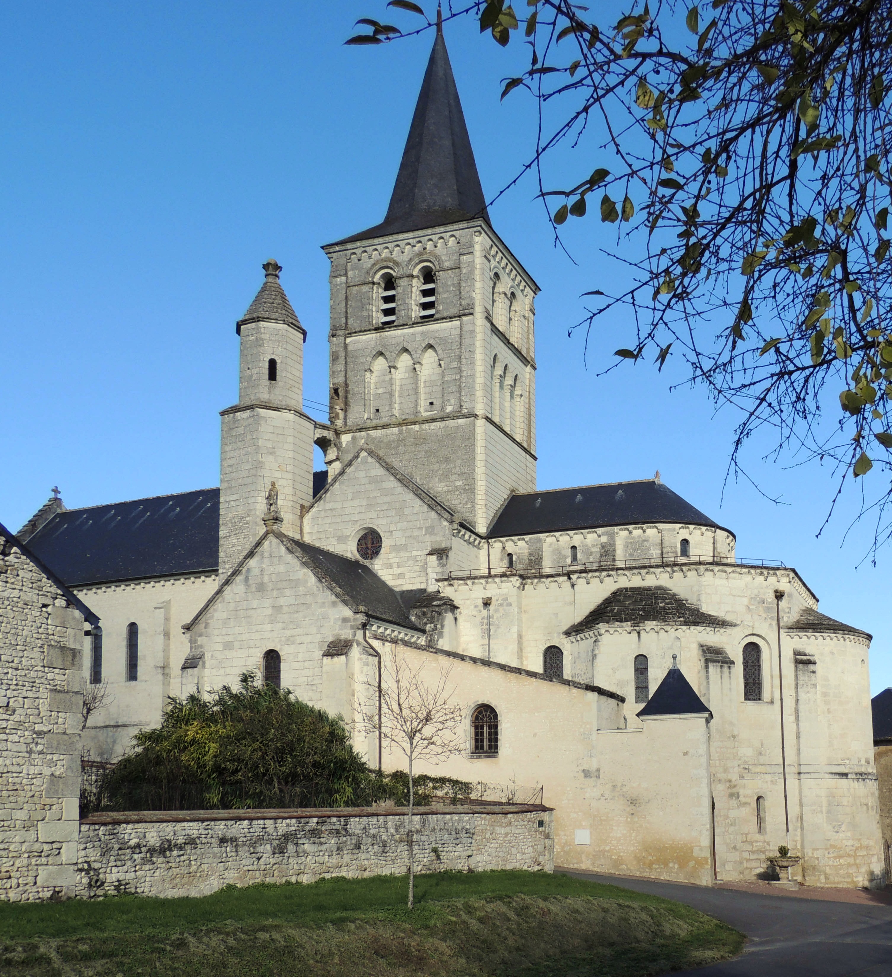 Collégiale Saint-Georges