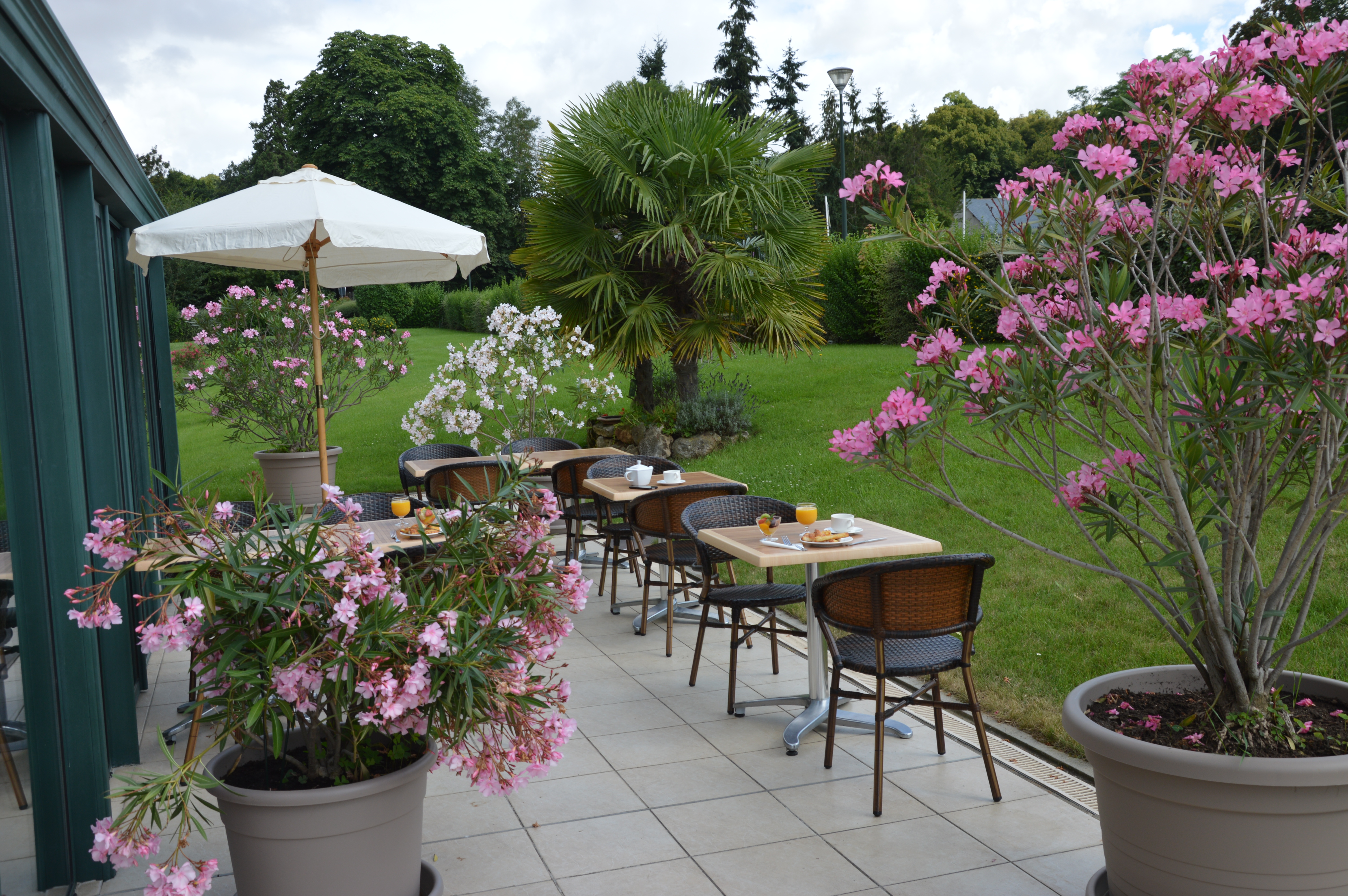 Brit Hotel Châteaudun, Donnemain-Saint-Mamès - photo 6