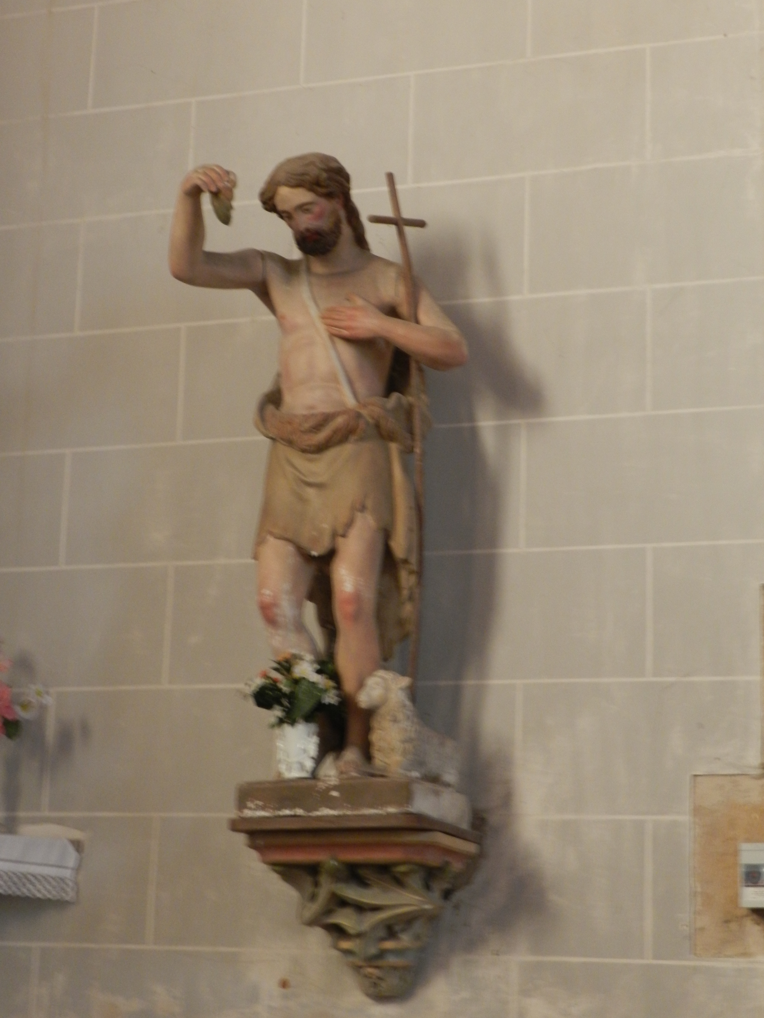 Eglise Saint-Jean-Baptiste, Préfontaines