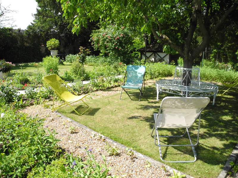 Aux charmes de Maintenon, Maintenon