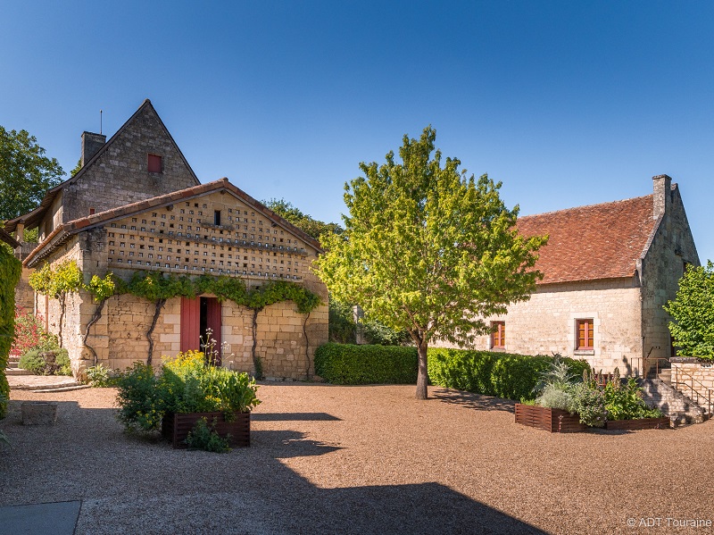 Au pays de Rabelais, Seuilly