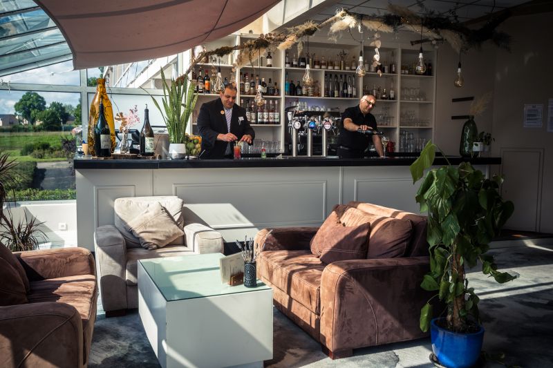 Les Dryades - Restaurant Les Grands Chênes, Pouligny-Notre-Dame