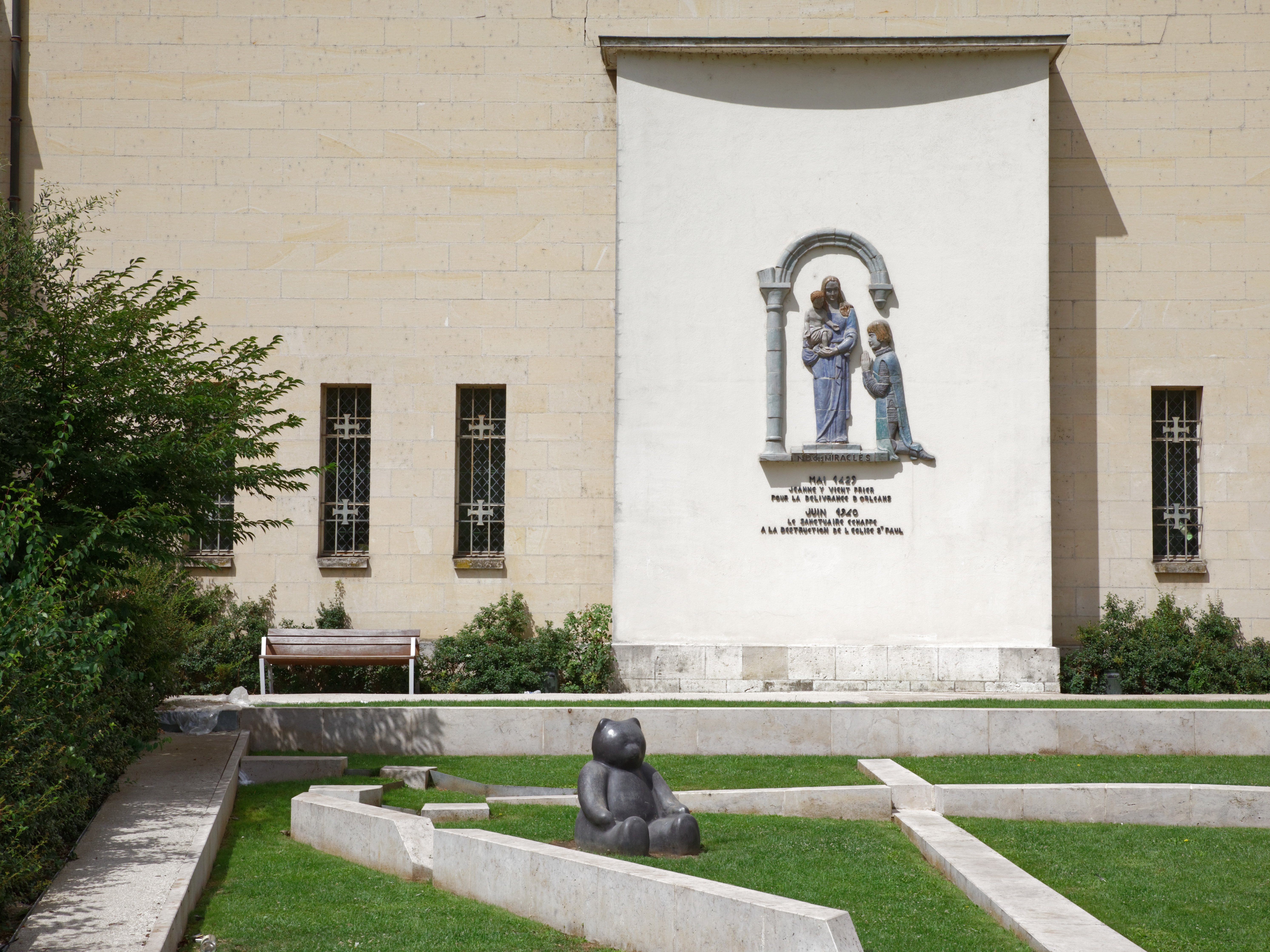 Eglise notre-Dame-des-Miracles  France Centre-Val de Loire Loiret Orléans 45000
