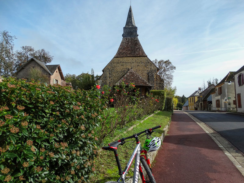 Base VTT sud du Perche - Du domaine de la commanderie templière d'Arville jusqu'au Gault du Perche C9