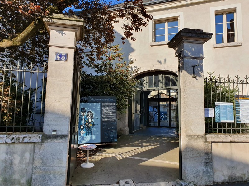 Exterieur-CERCIL--Orleans-Val-de-Loire-Tourisme--4--min