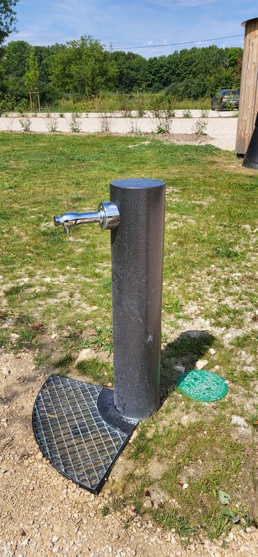 Aire de service du Canal d'Orléans au Tournement de Fay-aux-Loges, Fay-aux-Loges - photo 7