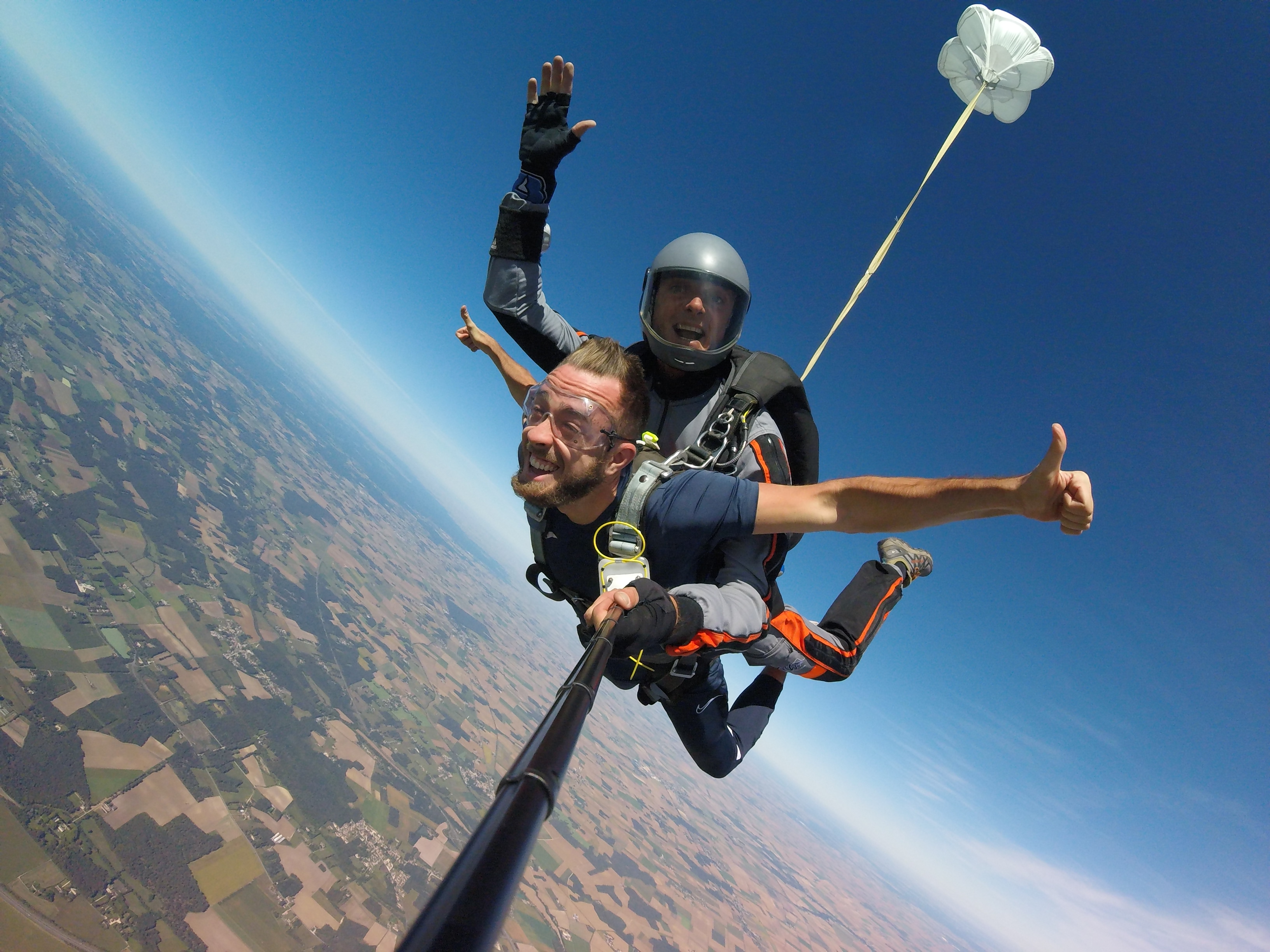 Fly Attitude Parachutisme