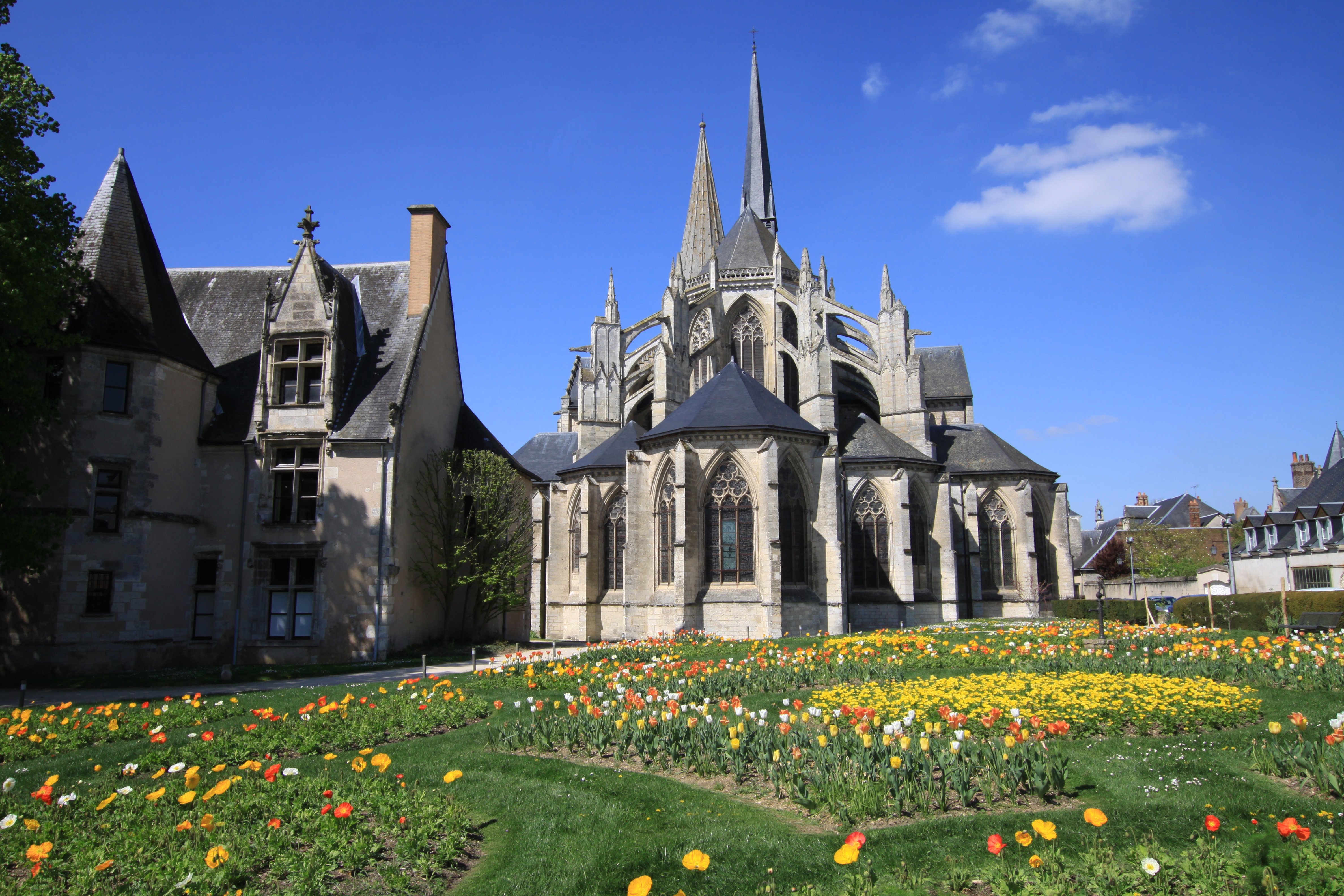 Visite de l'église abbatiale de la Trinité, Vendôme