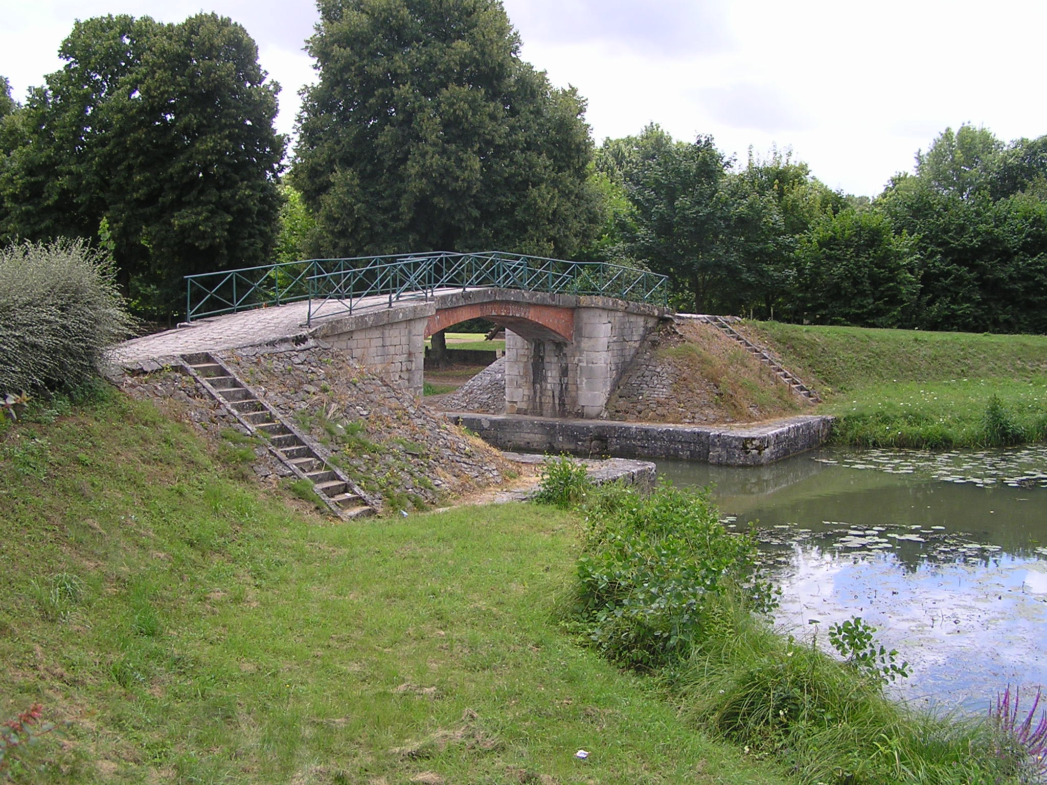 Ancien  canal Latéral à Loire©