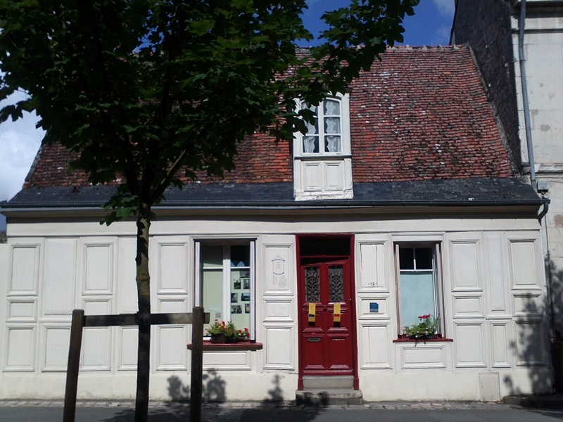 Villa à l'Ancien Pigeonnier - Mansarde meublée