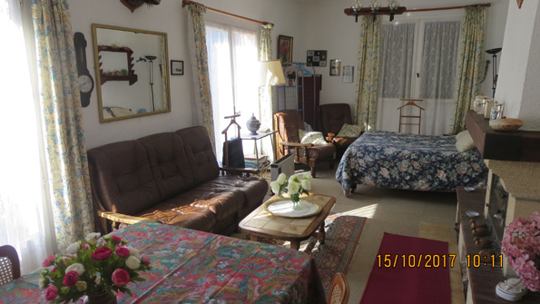 La pierre percée, Saint-Prest - photo 2