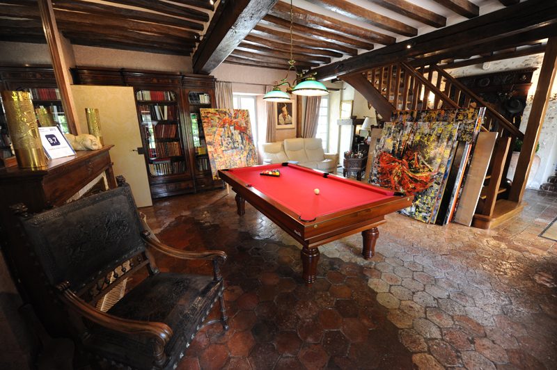 La Bergerie de l'Aqueduc, Houx