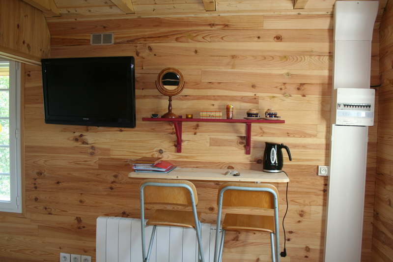 Chaledhôte, Charonville