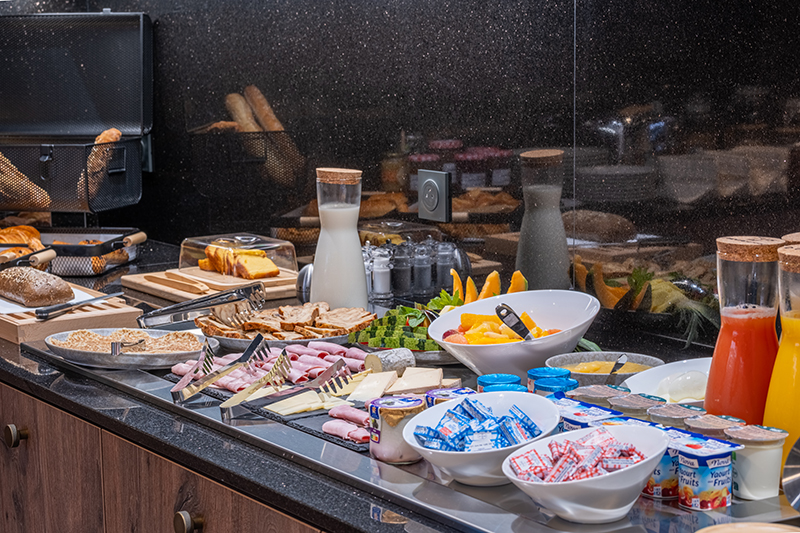 Hôtel Kyriad Châteauroux Nord - Aéroport, Déols