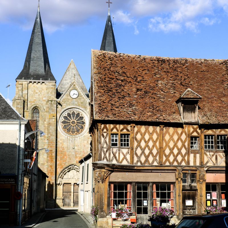 Itinéraire 1 - L'Indre à moto : l’impériale, Valençay