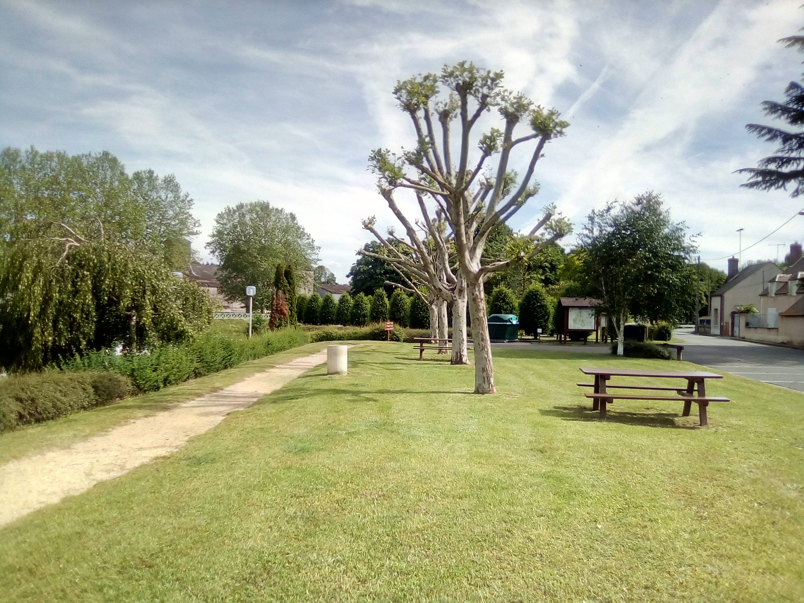 Aires de pique-nique de Ste Geneviève des Bois