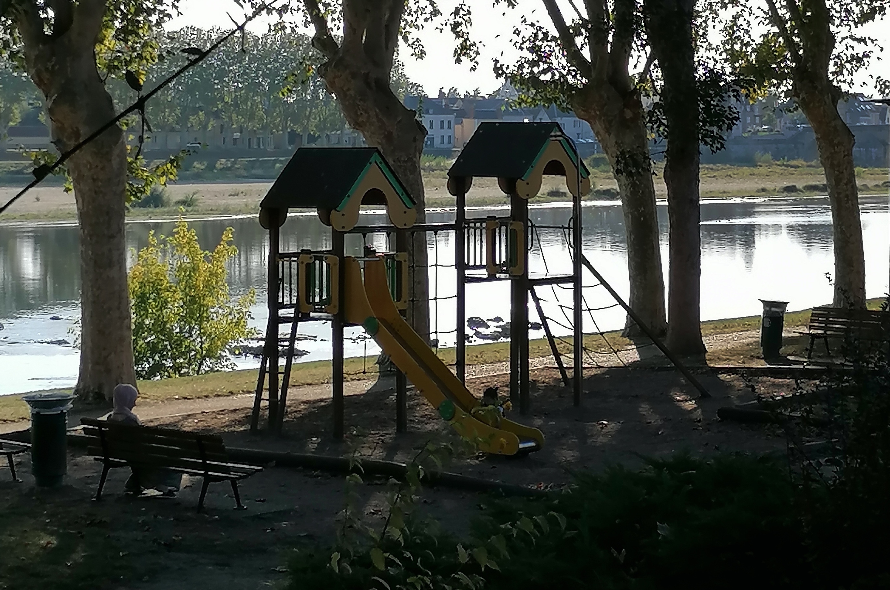 Aire de jeux pour enfants de Port au Bois
