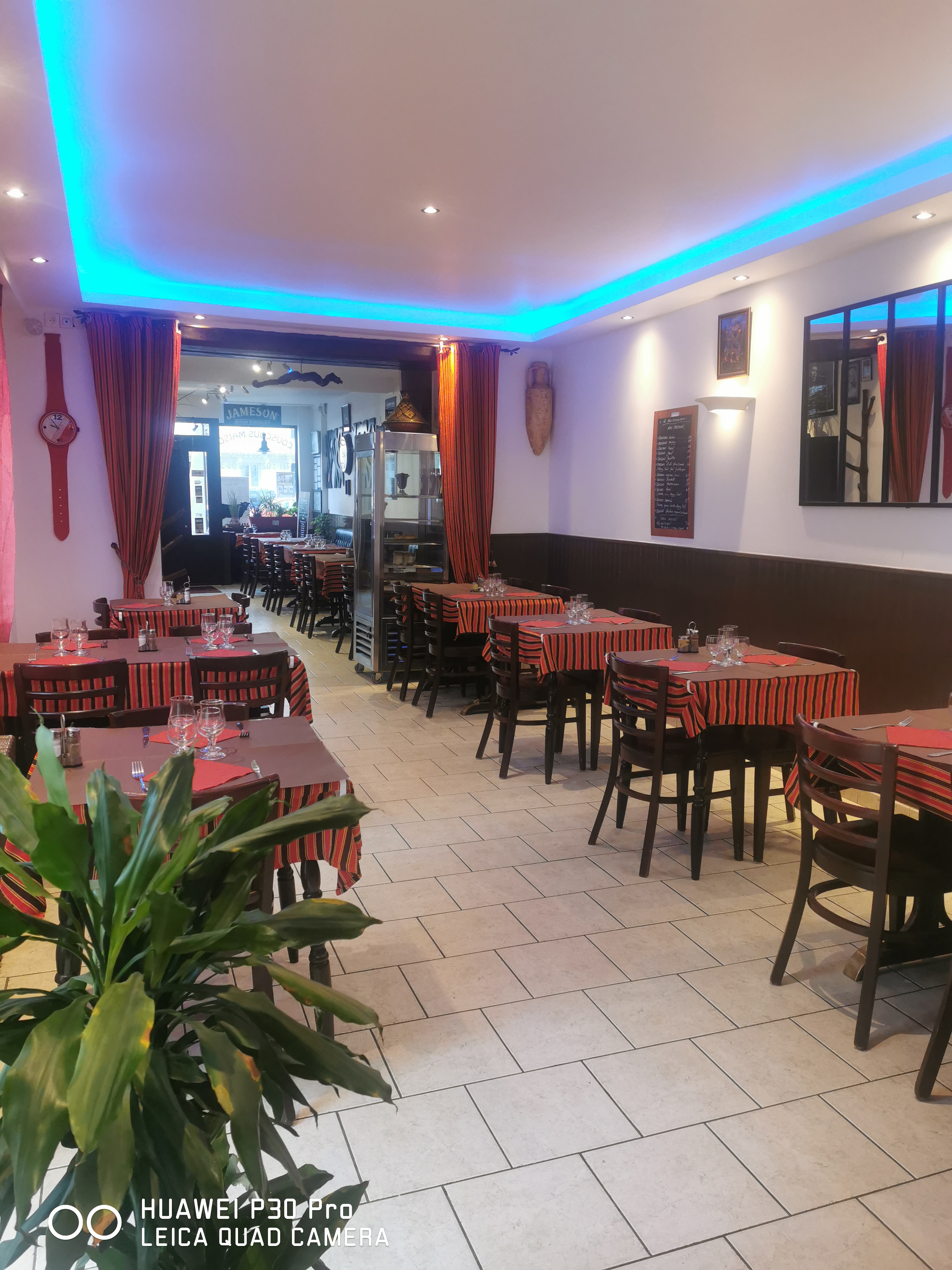 LE MEDITERRANEEN Hôtel, Montargis - photo 3