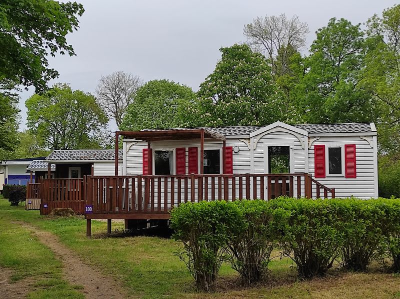 Hébergements insolites au camping de la Tête Noire, Buzançais - photo 4