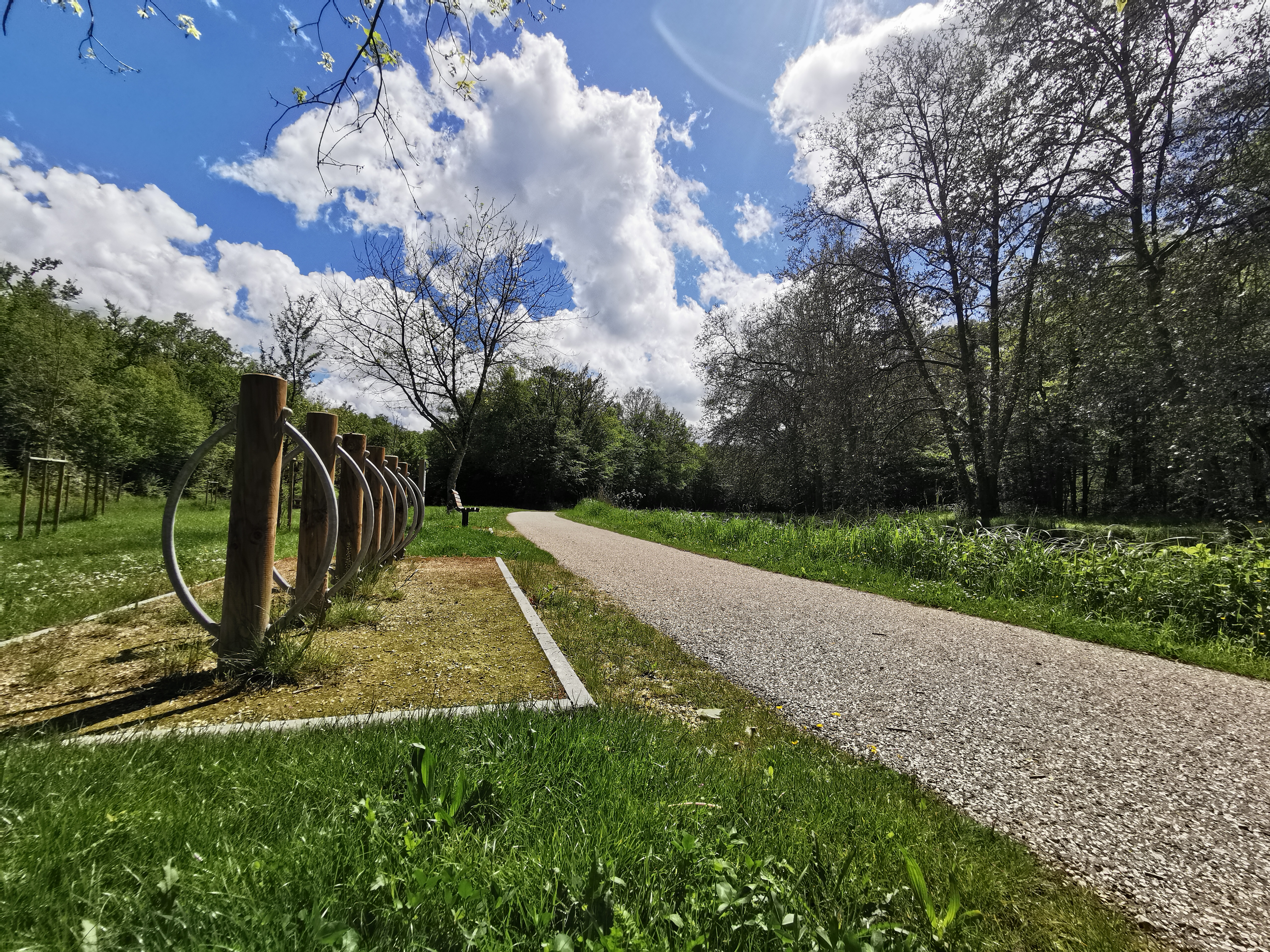 Aire de service du Canal d'Orléans à Chevillon-sur-Huillard, Chevillon-sur-Huillard - photo 3