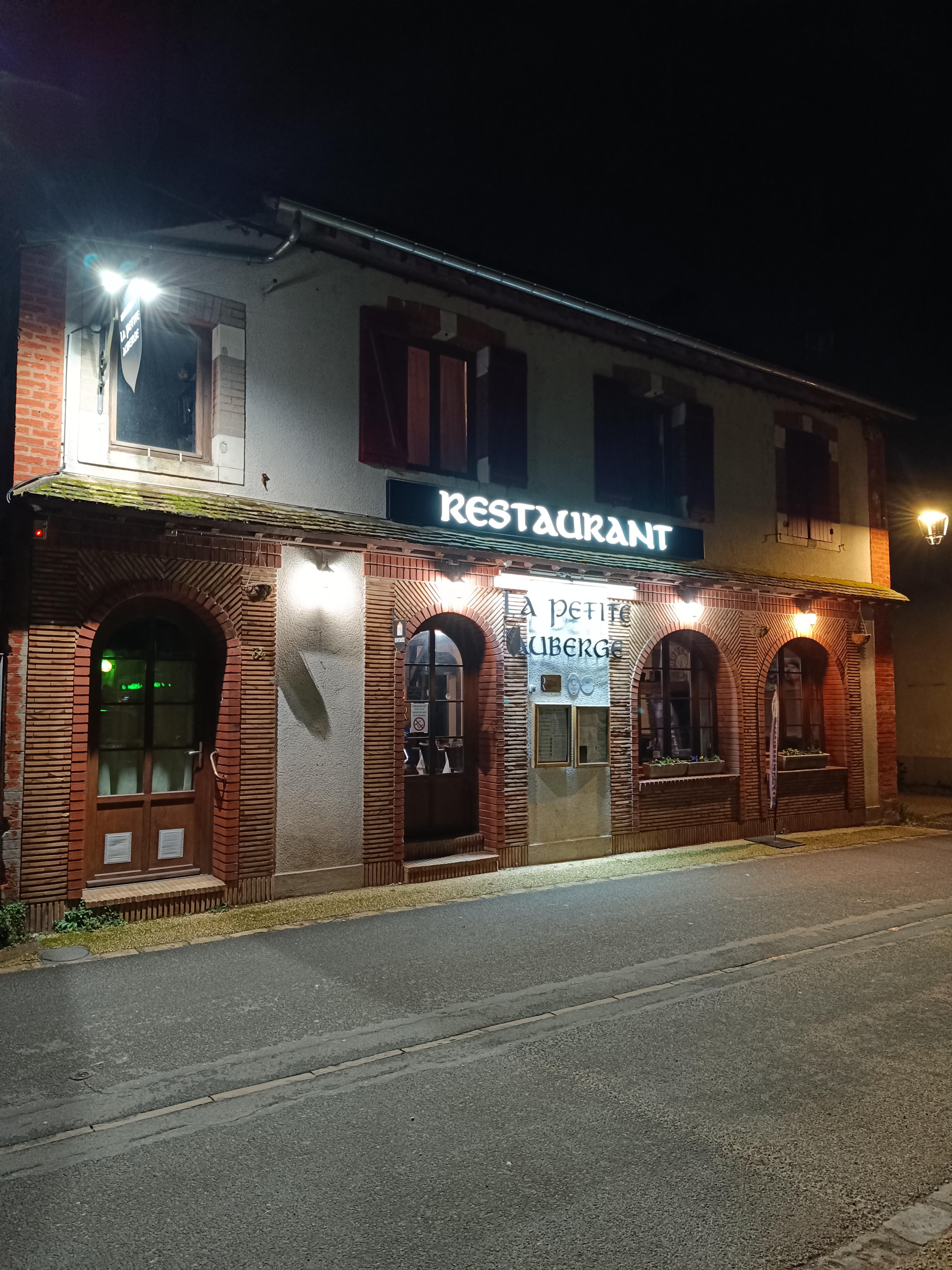 La Petite Auberge, La Ferté-Saint-Aubin - photo 3