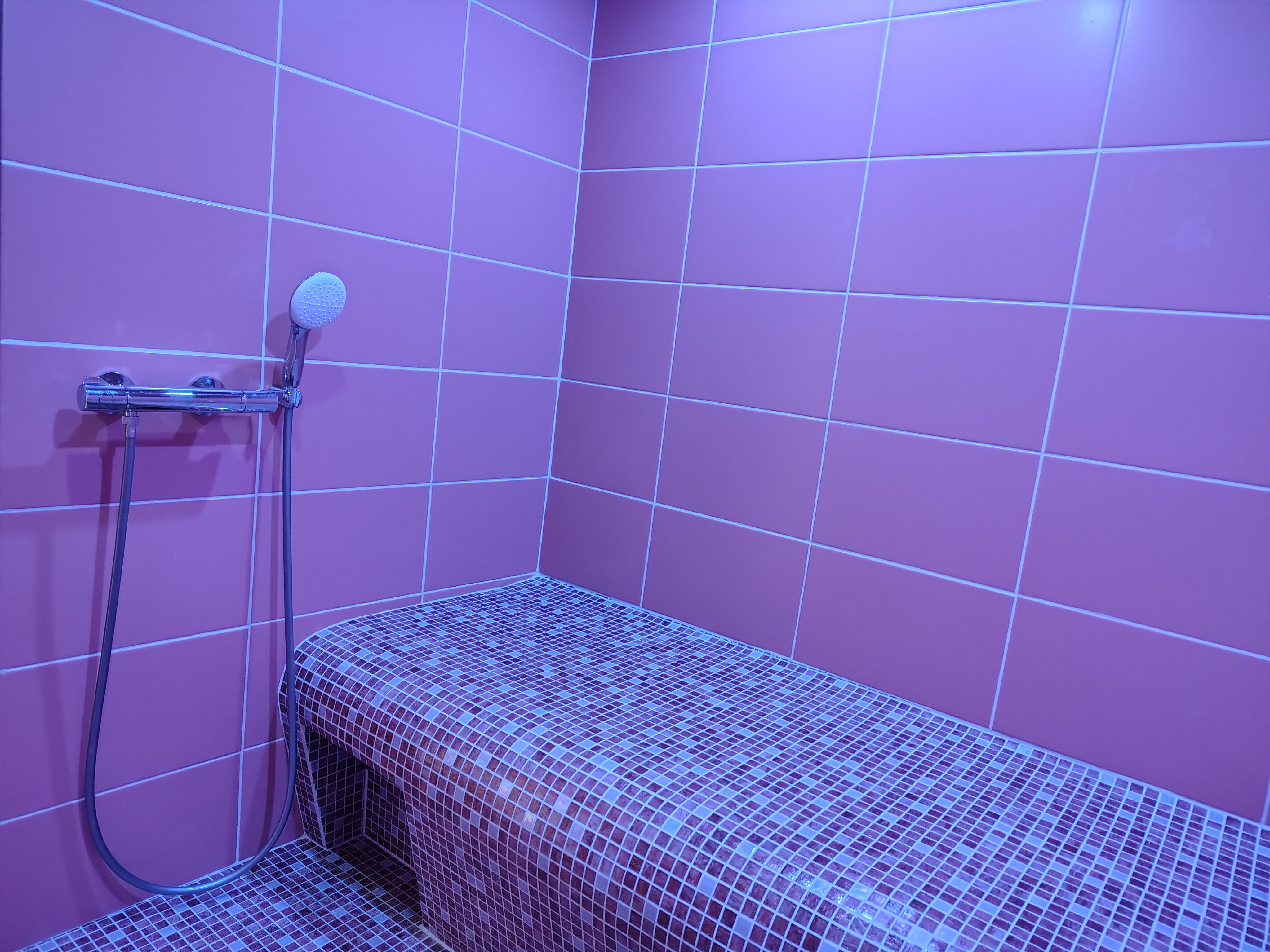 Le spa est dans le pré, Triguères