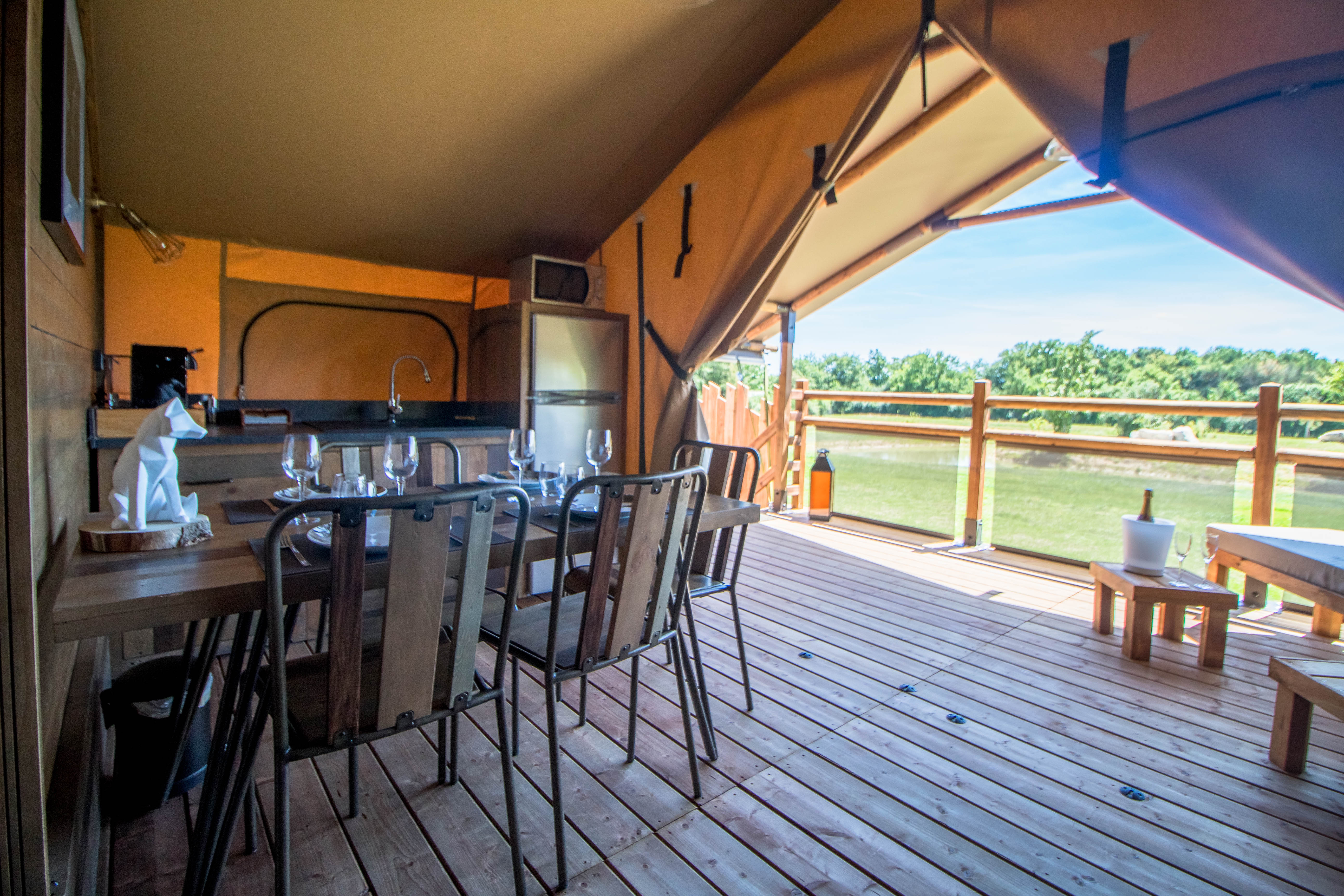 Lodges d'observation des loups, Sury-aux-Bois - photo 3