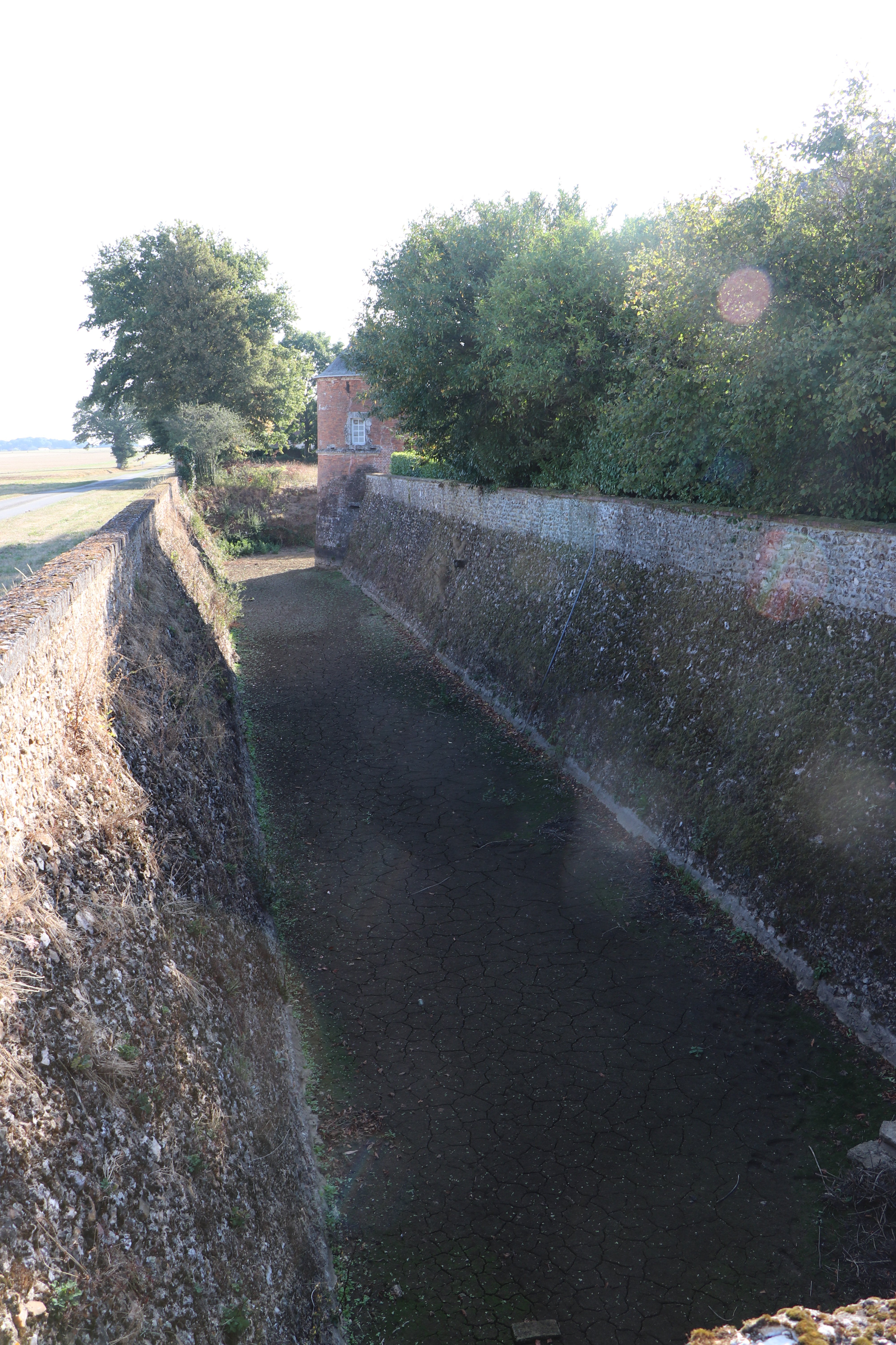Château de la Touche Hersant, Saint-Denis-Lanneray