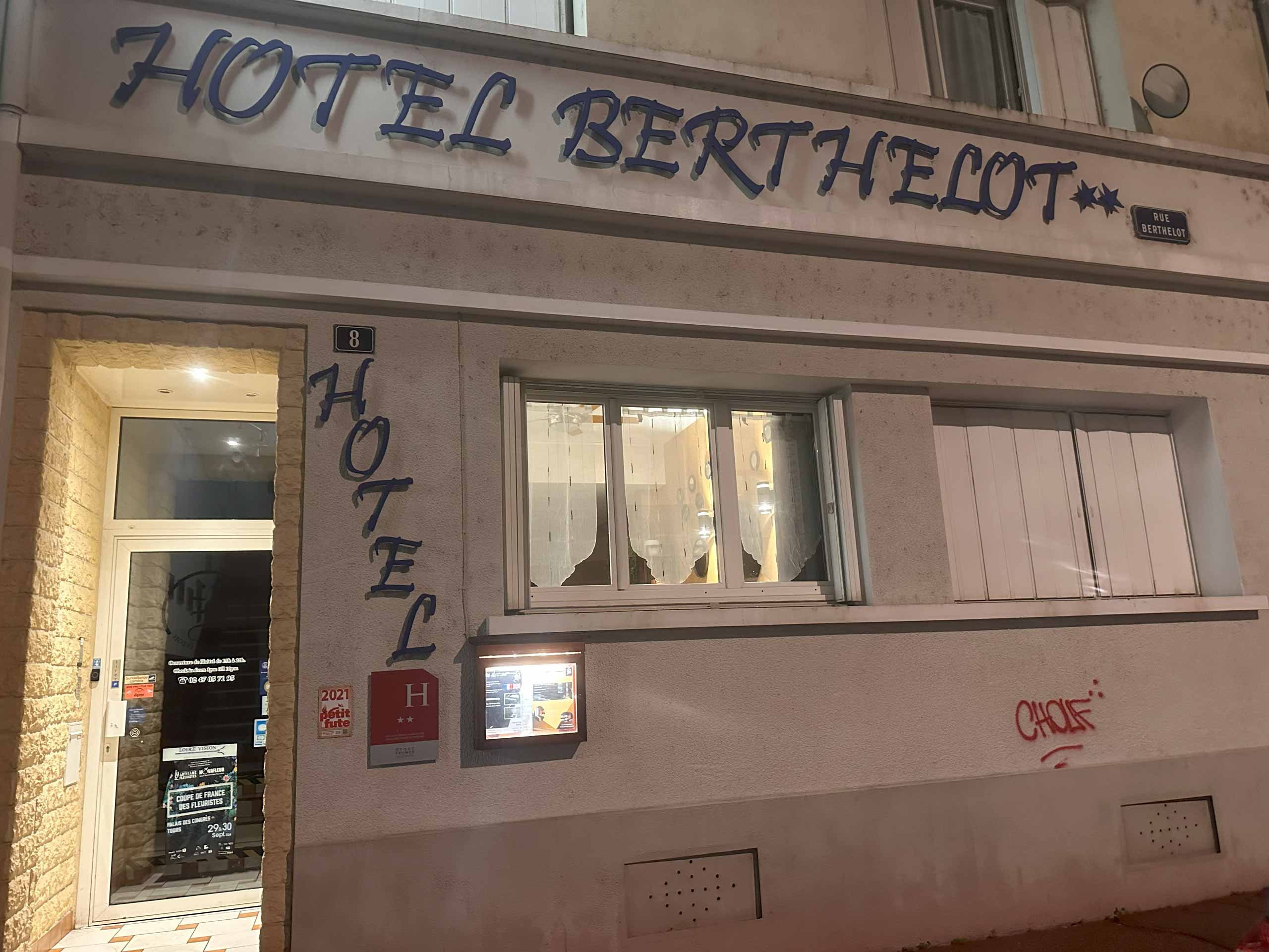 Hôtel Berthelot, Tours - photo 4