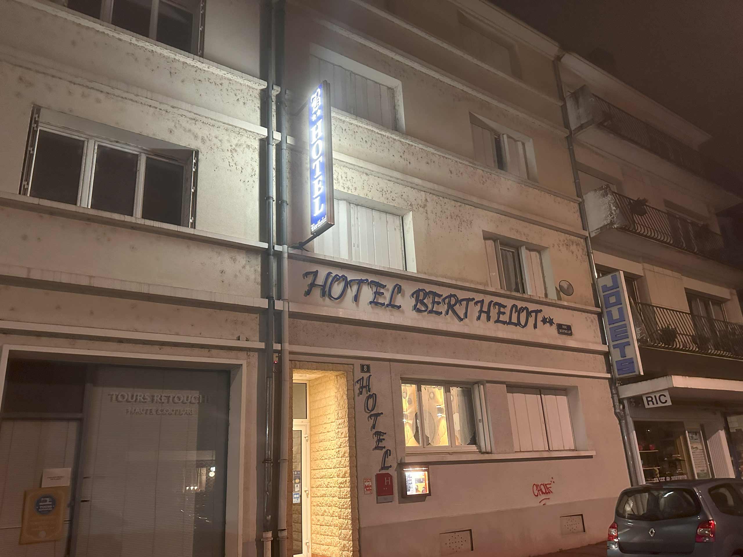 Hôtel Berthelot, Tours - photo 3