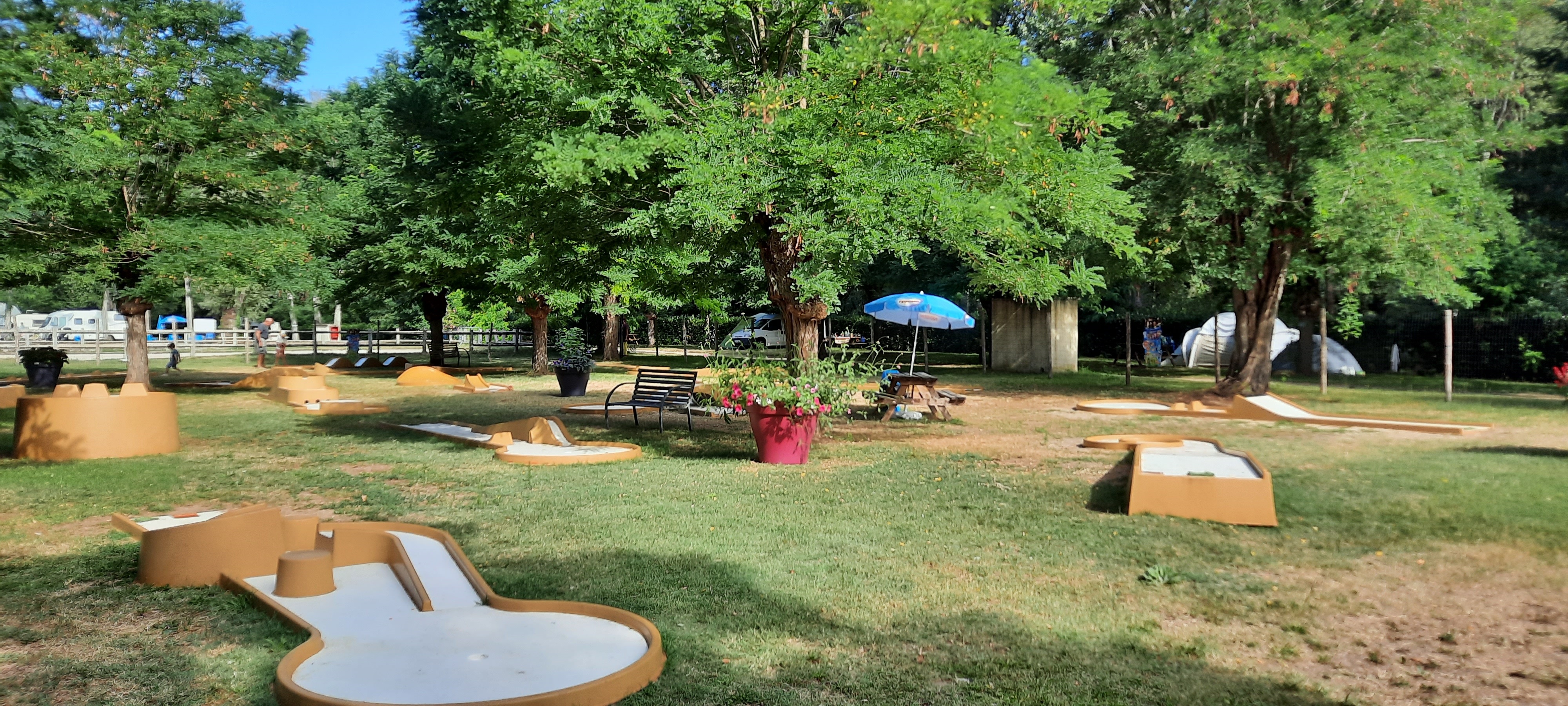 Mini golf du Camping de l'Isle aux Moulins