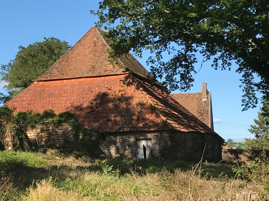 Grange Pyramidale du Joliveau