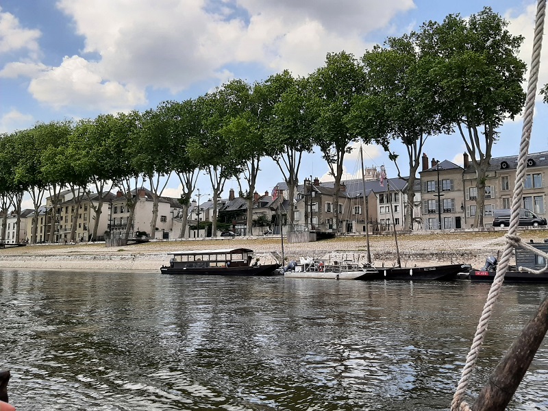 Balades et découvertes en bateau sur la Loire©