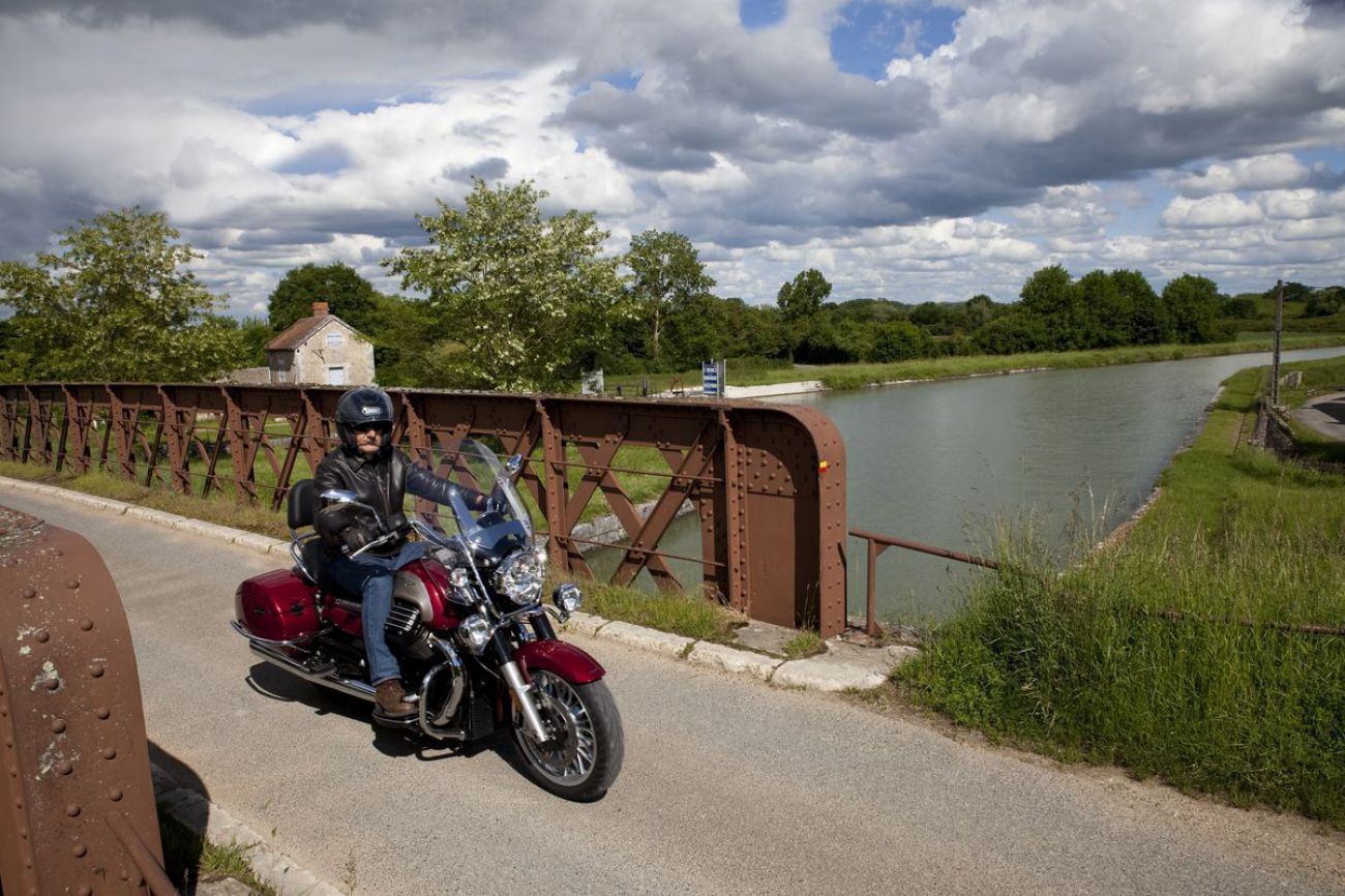 Le Loiret à moto : Le long de la Loire, de Briare à Orléans — photo 3