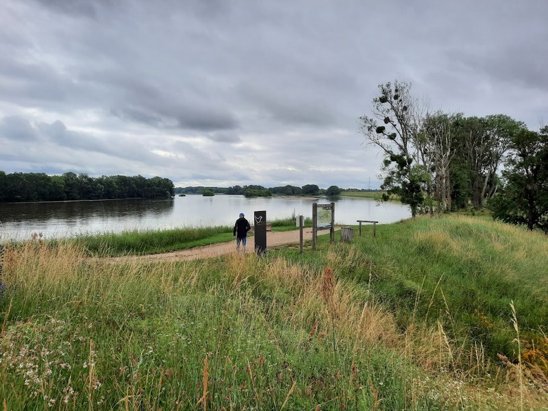 Boucle 18 - Dans les pas de Maurice Genevoix, Saint-Denis-de-l'Hôtel - photo 7