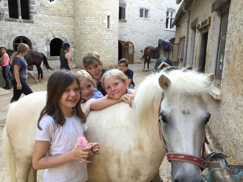 Centre équestre Poney-club des Champs Forts