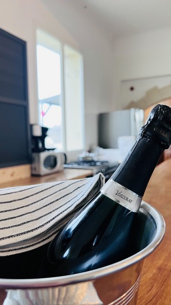 Loire Station, Vouvray - photo 9